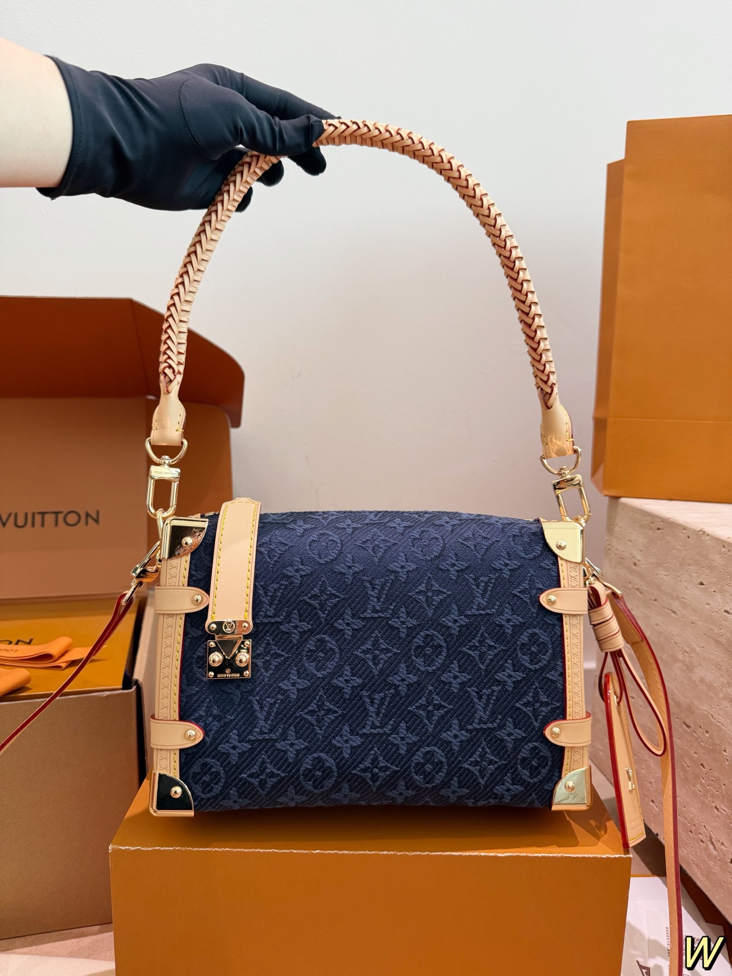 LV Side Trunk Soft Box Bag Adjustable Strap 2